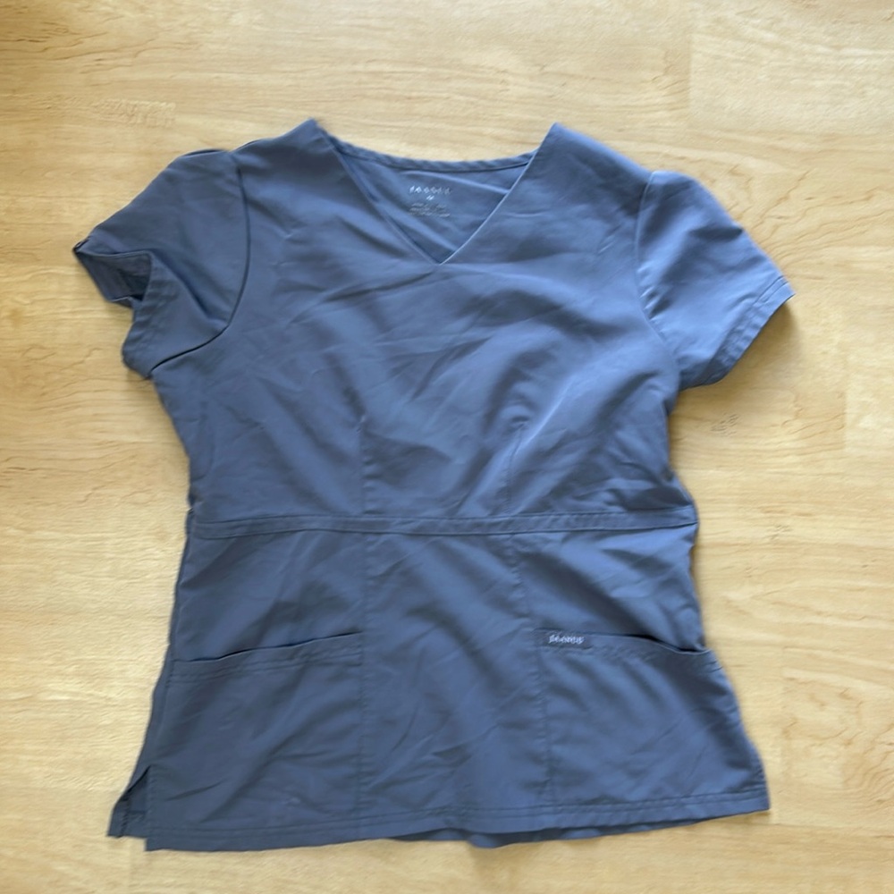 Medium Jaanuu scrub top